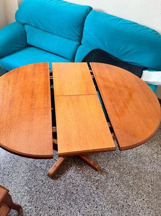 Mesa redonda madera extensible + 4 sillas
