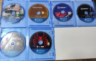 PS4 con Mando Original y 6 Juegos