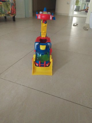 Camión de Rescate Superthings (Rescue Truck)