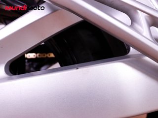 SUZUKI GSR 600