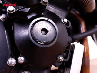 SUZUKI GSR 600