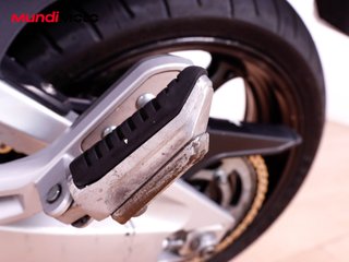 SUZUKI GSR 600