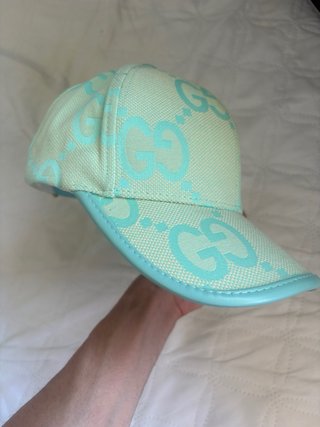 Pack 2 Gorras Louis Vuitton y Gucci