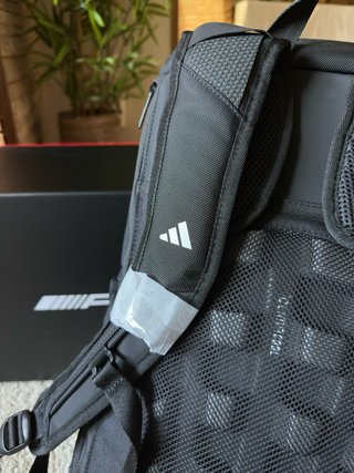 Mochila Deportiva F1 de Mercedes-AMG x Adidas