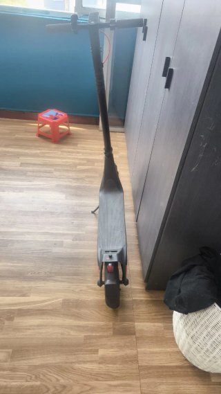 Patinete Eléctrico Xiaomi Gris