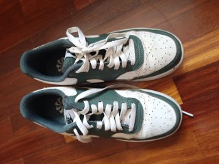 Zapatillas Nike Verdes y Blancas