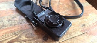 Funda cuero Sony serie RX100 negra en buen estado