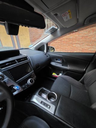 Toyota Prius+ 2019