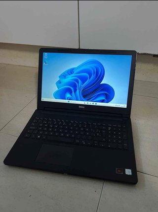 Ordenador portátil DELL