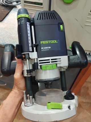 Fresadora Festool OF 2200 EB