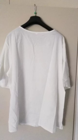 Blusa Oversize bianca con stampa Retrò nera