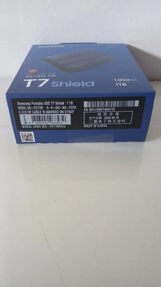 Samsung T7 Shield SSD 1TB Portátil