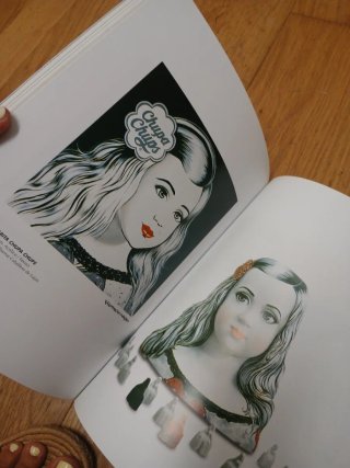 libro catálogo de arte "LO+POP