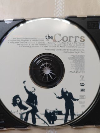 2 CDs The Corrs y Malú