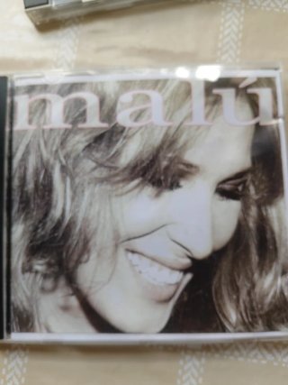 2 CDs The Corrs y Malú