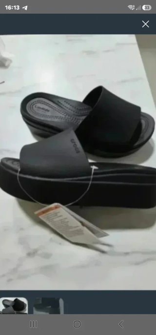 Sandalias Crocs negras