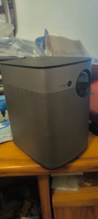 Proyector XGIMI Halo Portátil Poco Uso