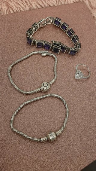 (Lote)Pulseras para soldar anillo le falta 2 piedr
