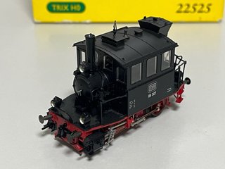 Locomotora BR 98 DB Trix H0 “Caja cristal” DIGITAL