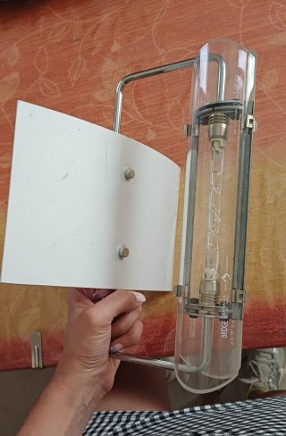 Plafoniera trasparente