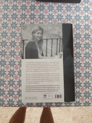 El libro negro de las horas El Ángel de la Ciudad