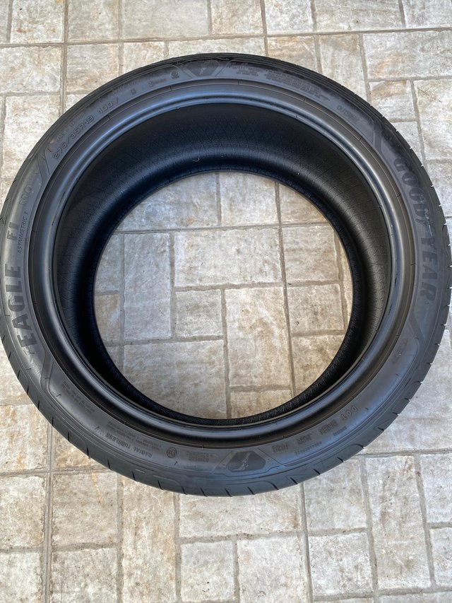 Neumáticos 275/35 R19 GOODYEAR
