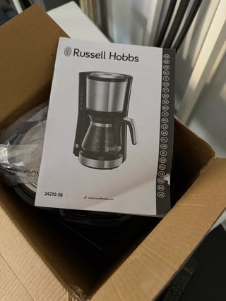 Cafetera Russell Hobbs Compact Home