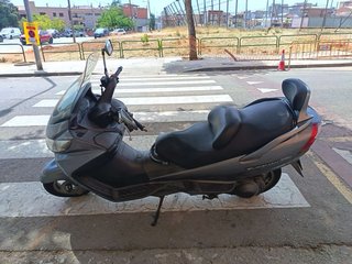 Suzuki Burgman 250 Gris