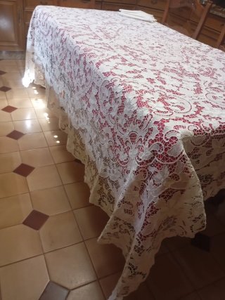 Mantelería Veneciana Encaje de Aguja artesanal