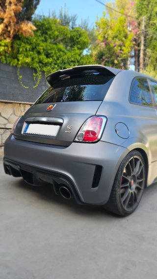 Abarth 695 2015