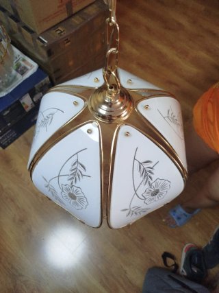 Lámpara de techo vintage dorada con cristal