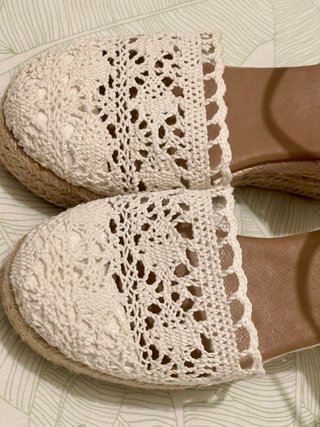 Sandalias cuña Refresh mujer