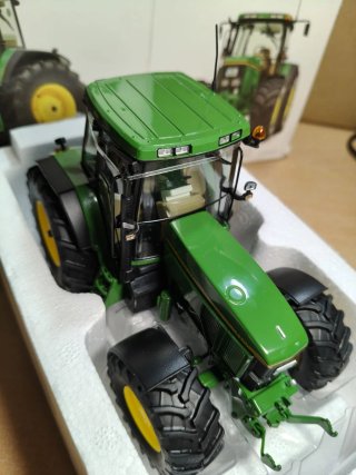 Maqueta John Deere 7700 Schuco