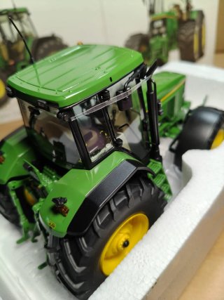 Maqueta John Deere 7700 Schuco