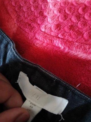 Pantalón corto negro vaquero