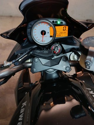 Kawasaki Z1000 Negra Naked