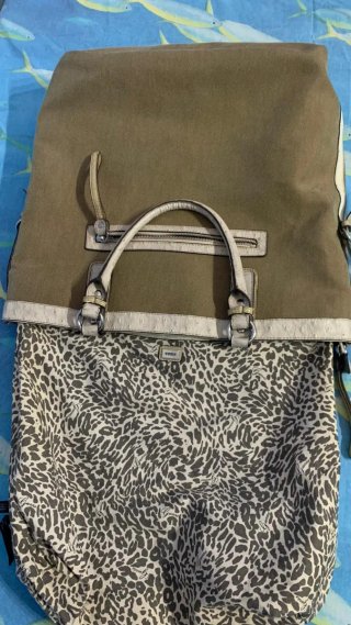 Borsa Guess vintage verde oliva