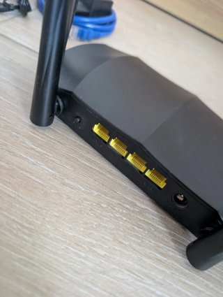 Router Tenda AC8 Dual Band 4 Antenas Wifi