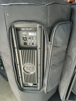 Altavoces RCF ART 715-A MK5 + Fundas