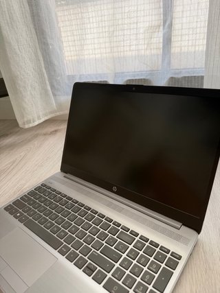 Portátil HP 15.6 Plata