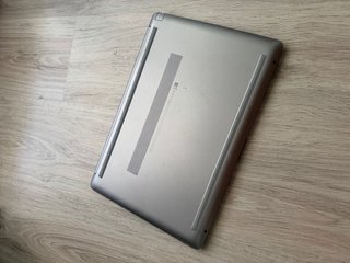 Portátil HP 15.6 Plata