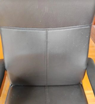 Sillón de oficina negro