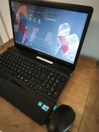 PC SONY VAIO I3 - W11 PRO – 4GB RAM + 128GB SSD