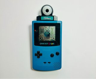 Nintendo Game Boy Color + Cámara GBC + carcasa
