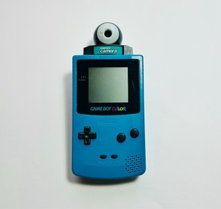 Nintendo Game Boy Color + Cámara GBC + carcasa
