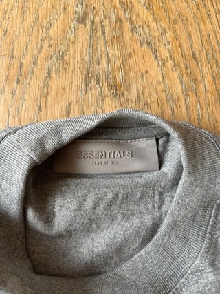 Camiseta Essentials Gris de niño