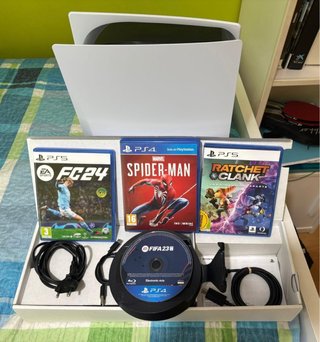 Consola Playstation 5 + 3 Juegos