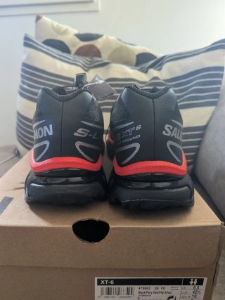 Zapatillas Salomon XT6 Negras y Rojas
