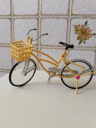 Lotto Mattel Vespa e bicicletta per Barbie