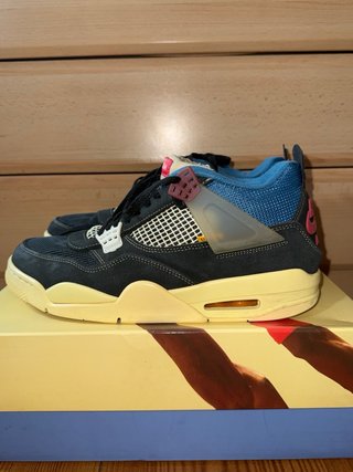 Air Jordan 4 Union Negra y Azul